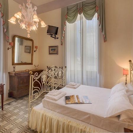 Antica Dimora Villa Della Lupa Lecce Exterior foto